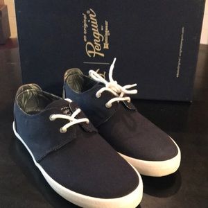 penguin tennis shoes